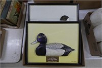 2 carved and painted duck decoy plaques - Maurice