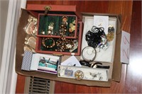 JEWELRY LOT