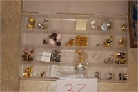 JEWELRY LOT WITH BOX