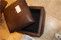 21X21X21 LEATHER OTTOMAN