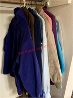 Women’s Coats and Jackets Mostly Size M/L (Entry