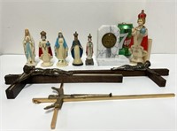 Crucifix, bois, laiton, bronze, épitaphe en