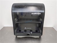 ENMOTION SENSOR ROLL DISPENSER