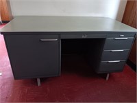 5 drawer 1 door metal desk