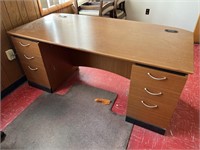 6-Drawer Desk with Keys 71x35.5x30