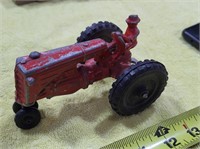 LINCOLN TOYS - CANADA- MM TRACTOR