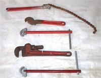plumbing wrenches w Rigid pipe wrench