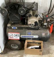 INDUSTRIAL AIR COMPRESSOR