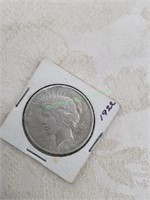 1922 Silver peace dollar