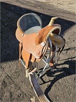 Frontier Saddlery Barrel Saddle