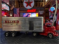 Vintage Wyandotte Metal Truck & Trailer