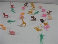 Vtg Sonic Plastic Critters Hang On Side Of Cups