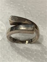 Sterling Silver 925 Ring Size 6.5