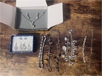 Lot of 9 VTG Avon jewelry, some NIB!