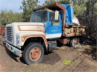 1980 FORD DUMP TRUCK WITH 3208 CAT