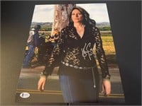 Katey Sagal Signed 11X14 Photo Beckett COA