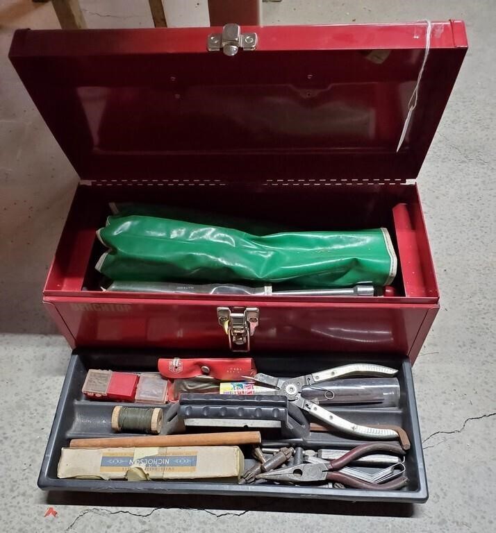 Carry Tool Box Full Of Hand Tools