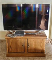 46" Samsung TV With 3D Glasses And Stand