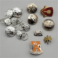 MILITARY BUTTONS & METELS