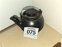 Wagner kettle w/ vintage bellows