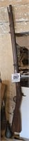 Wall hanger musket 45" w/ black powder horn