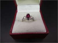 Red Gemstone Sterling Silver Ring Size 5.5