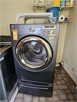 LG FRONT ELECT. CLOTHES DRYER & STAND