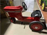 International pedal tractor - NO SHIPPING