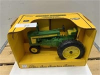 Ertl Toy Tractor Times JD 720, 1/16