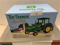 Ertl Toy Farmer JD 4230 diesel w/Roll Gard, 1/16