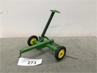 John Deere pull-type sickle mower