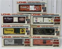 lot of 7 Lionel Boxcars