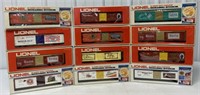 lot of 12 Lionel Boxcars