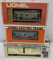 3 Lehigh Valley Lionel cars