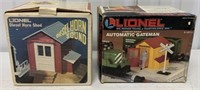 Lionel Diesel Horn Shed and Automatic Gateman