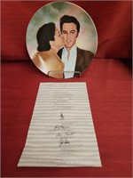 Delphi "Elvis and Gladys" No. 2762C - Comes with