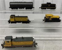 5 N scale Bachmann pieces 4 w/ DCC On Board