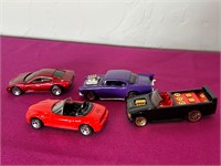 4 Hot Wheels Beamer, Charger, 2 Muscle Cars