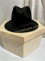 Country Gentleman Black Wool Hat Large