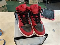 Nike Air Jordans red and black size 12 w/ plastic