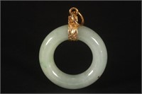 18ct Yellow Gold Jade Pendant.