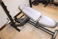 REEBOK WEIGHT BENCH W/WEIGHTS AND BAR