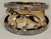 A diamond panther ring in 18k gold