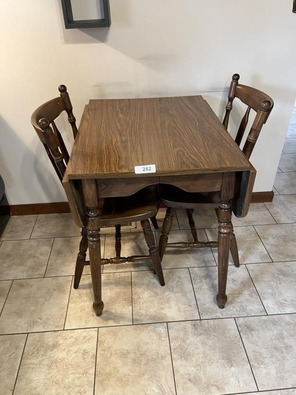 Small Drop Leaf Kitchen Table w/ (2) Chairs