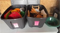 Kitchen Plastic Ware and Utensils