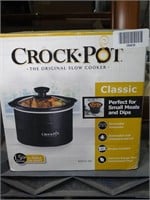 New 1.5 Qt Crock Pot in Sealed Box