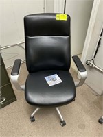 LAZYBOY OFFICE CHAIR