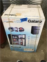 GALANZ MINI FRIDGE.   NIB