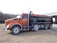 2017 Kenworth T880 Tri/A Dump Truck 1NKZXPTX0HJ987