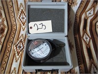Used Dwyer Magnehelic Differential Pressure Gauge